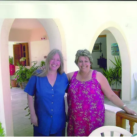 Hotell Arhontiko Foiníkion