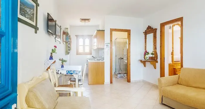 Otel Arhontiko Foiníkion