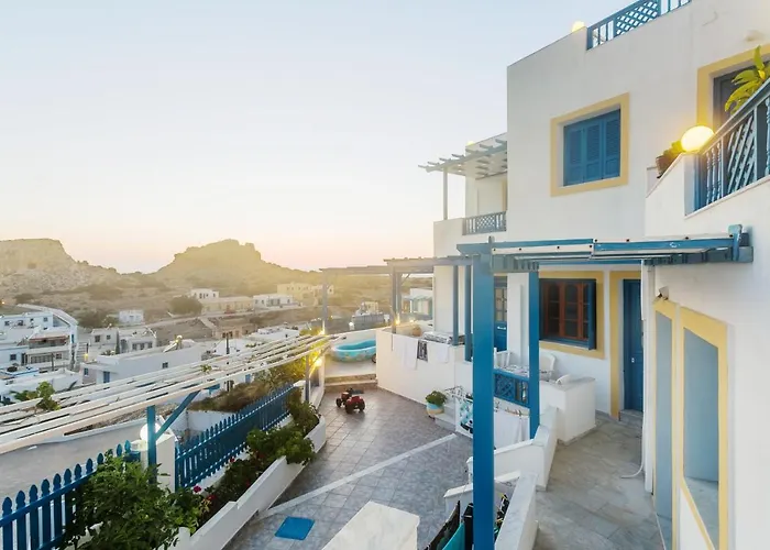 Otel Arhontiko Foiníkion